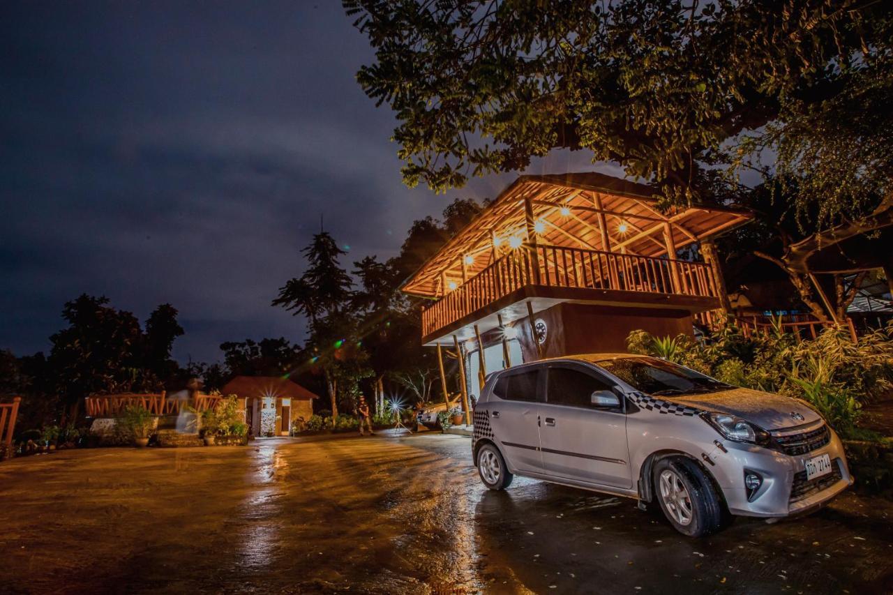 Atremaru Jungle Retreat Hotel Puerto Princesa Bagian luar foto