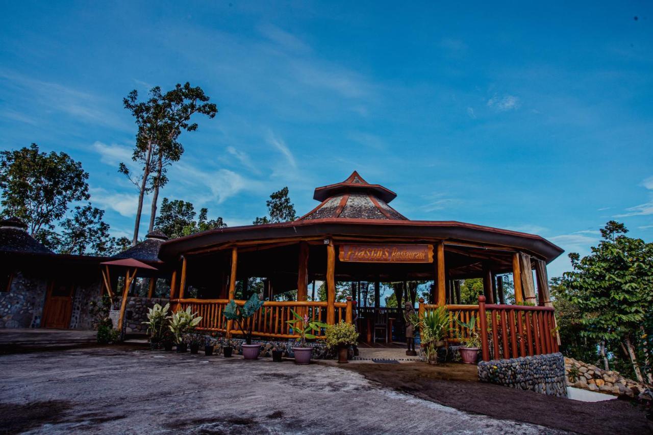 Atremaru Jungle Retreat Hotel Puerto Princesa Bagian luar foto
